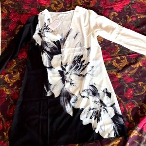 Black and white abstract dress. Size small.